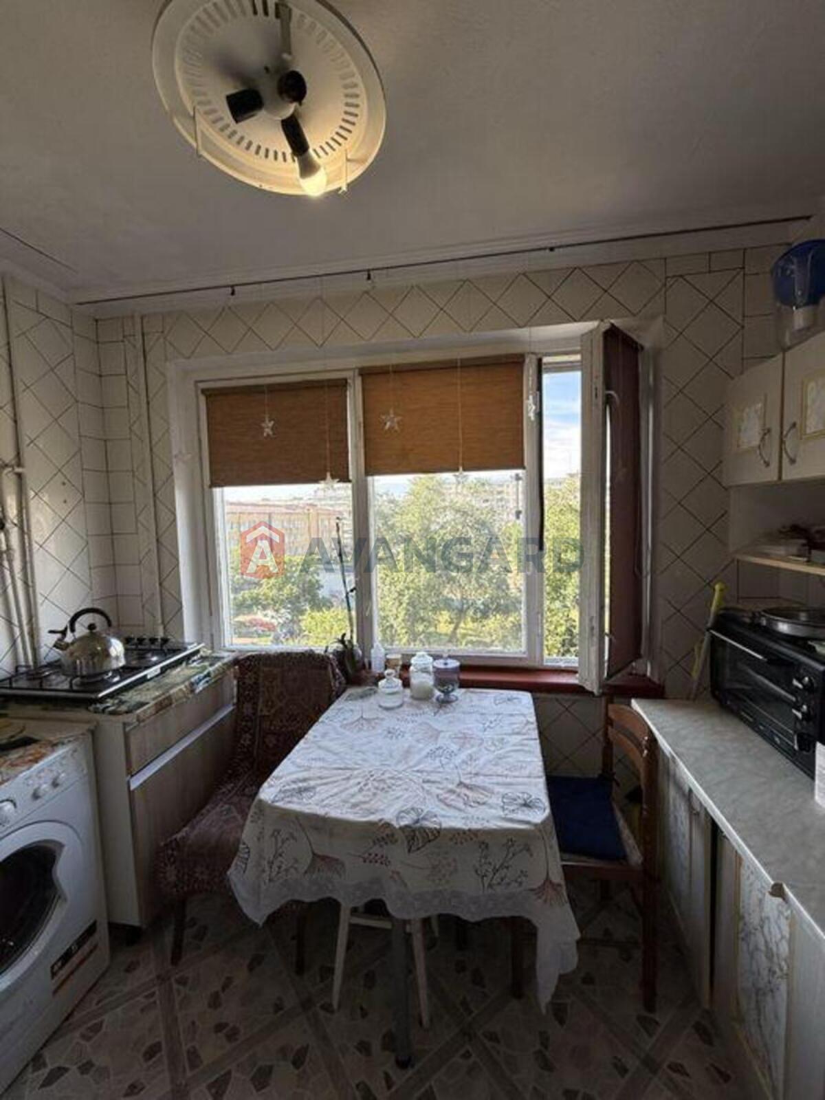 3 комн. квартира, 63/-/8 кв. м., 5/9 этаж фото 2 3 комн. квартира, 63/-/8 кв. м., 5/9 этаж фото 2