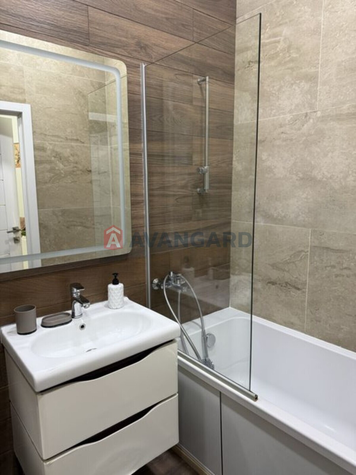 1 кім. квартира, 40/-/25 кв. м., 2/9 поверх фото 20 1 кім. квартира, 40/-/25 кв. м., 2/9 поверх фото 20