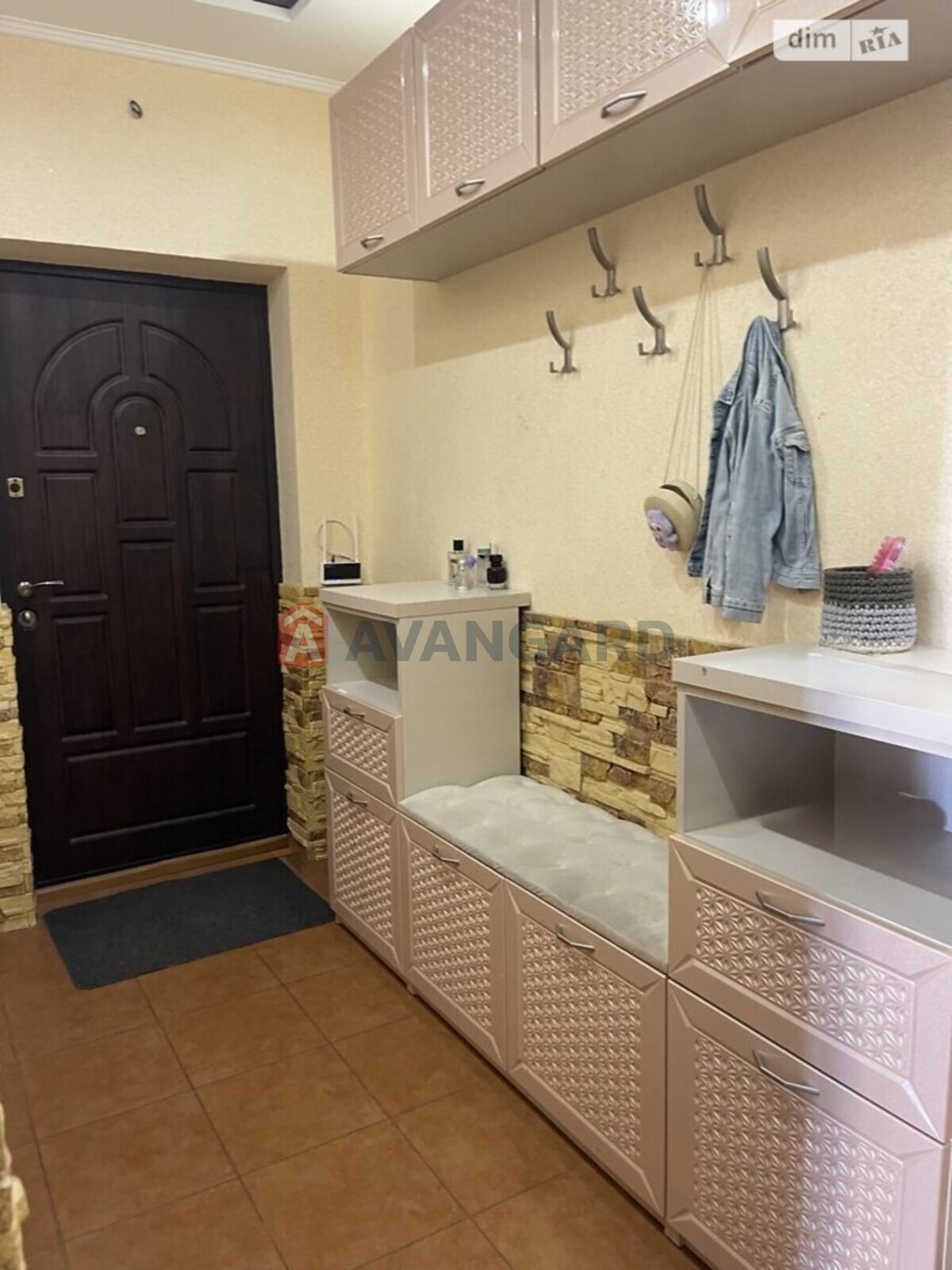 2 кім. квартира, 75/38/- кв. м., 8/11 поверх фото 3 2 кім. квартира, 75/38/- кв. м., 8/11 поверх фото 3