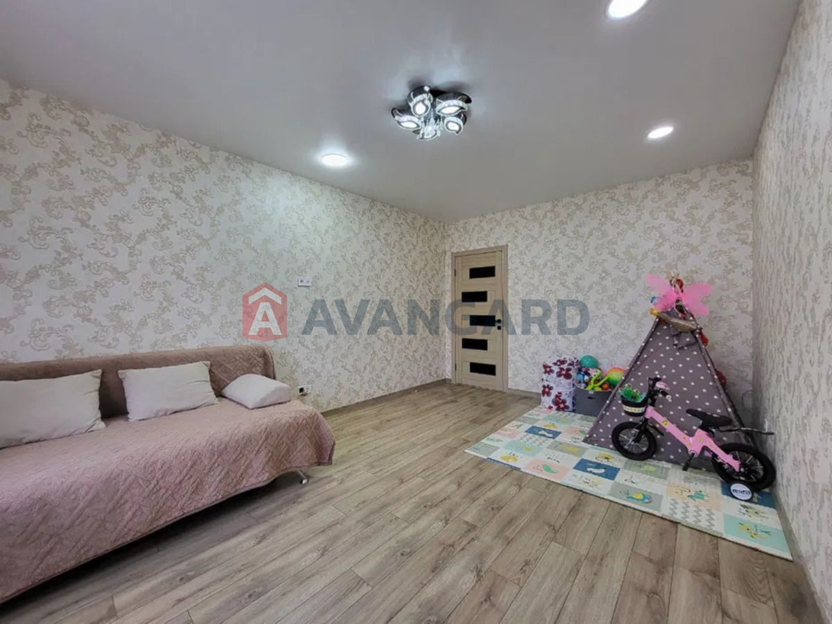 3 кім. квартира, 91/-/19 кв. м., 7/12 поверх фото 6 3 кім. квартира, 91/-/19 кв. м., 7/12 поверх фото 6