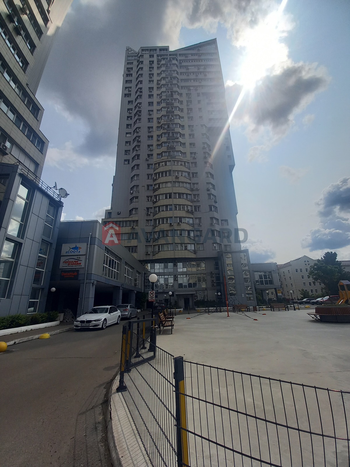 1 кім. квартира, 61/24/11 кв. м., 5/25 поверх фото 8 1 кім. квартира, 61/24/11 кв. м., 5/25 поверх фото 8