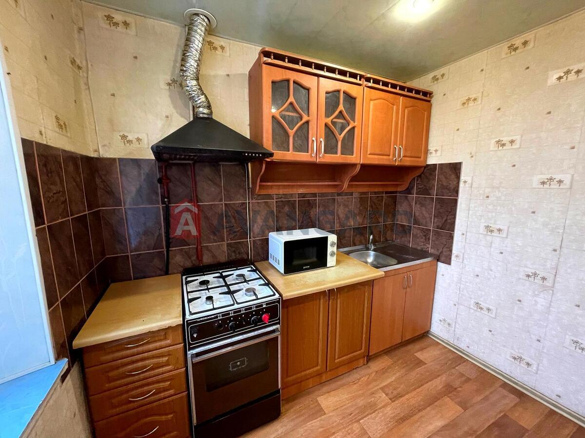 3 кім. квартира, 64 / 32 / 8 м? кв. м., 8/9 поверх фото 5 3 кім. квартира, 64 / 32 / 8 м? кв. м., 8/9 поверх фото 5