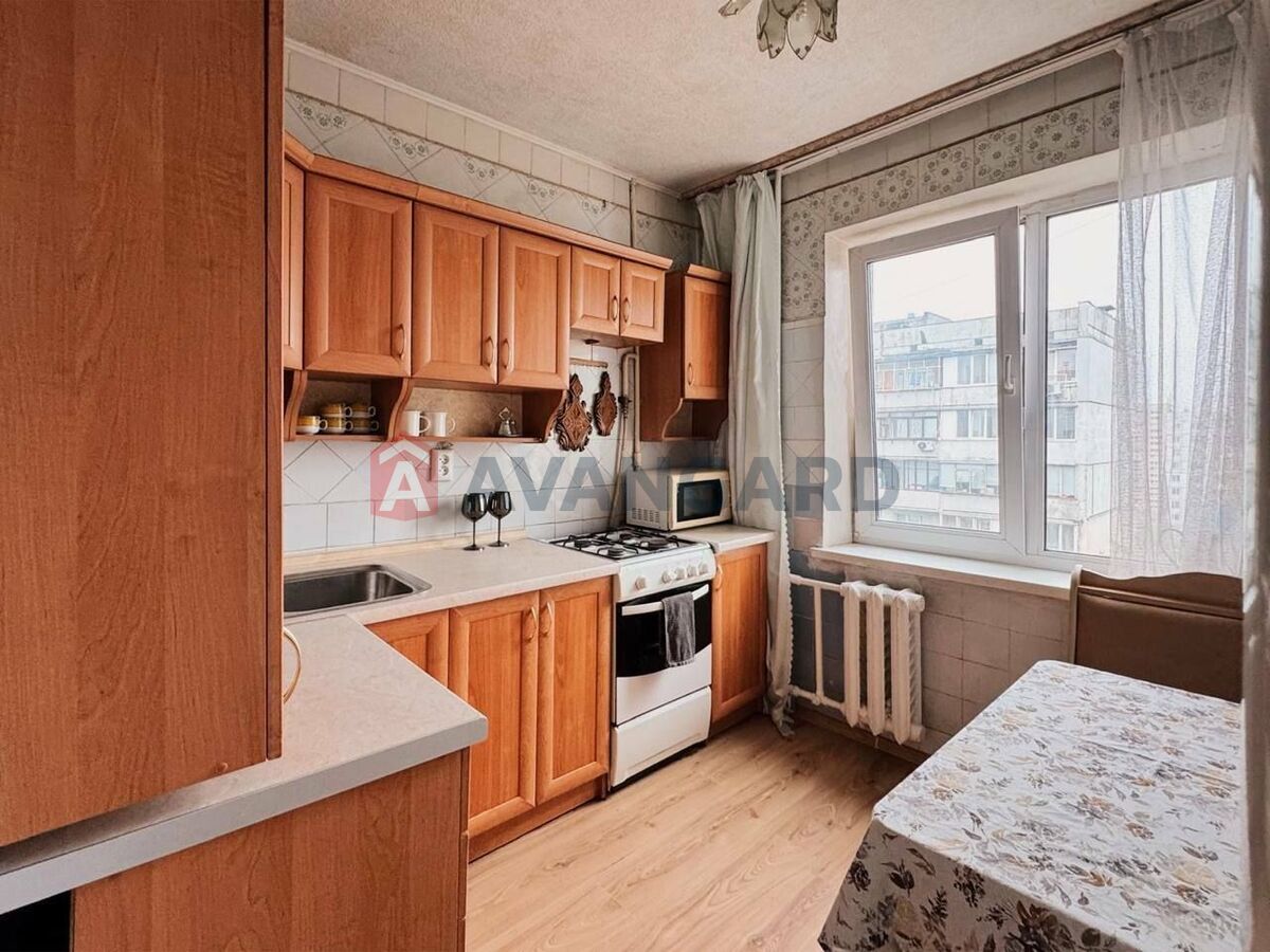 3 кім. квартира, 70 / 42 / 7.3 м кв. м., 8/9 поверх фото 6 3 кім. квартира, 70 / 42 / 7.3 м кв. м., 8/9 поверх фото 6