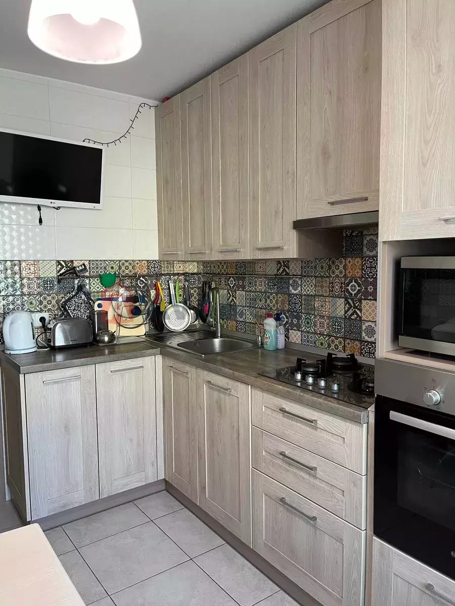 3 кім. квартира, 70/-/9 кв. м., 6/9 поверх фото 17 3 кім. квартира, 70/-/9 кв. м., 6/9 поверх фото 17