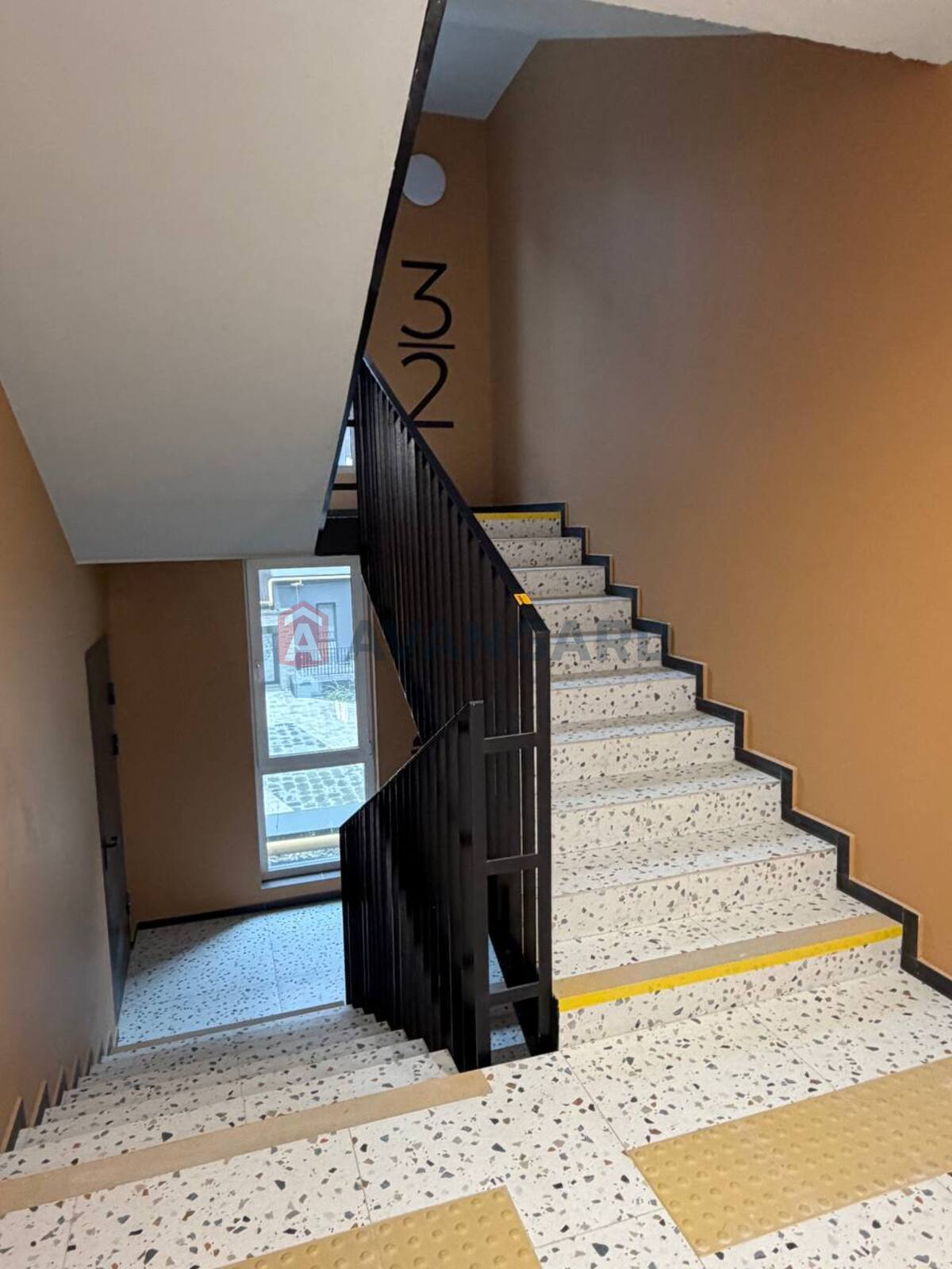 2 комн. квартира, 73, 2/-/18 кв. м., 2/7 этаж фото 4 2 комн. квартира, 73, 2/-/18 кв. м., 2/7 этаж фото 4