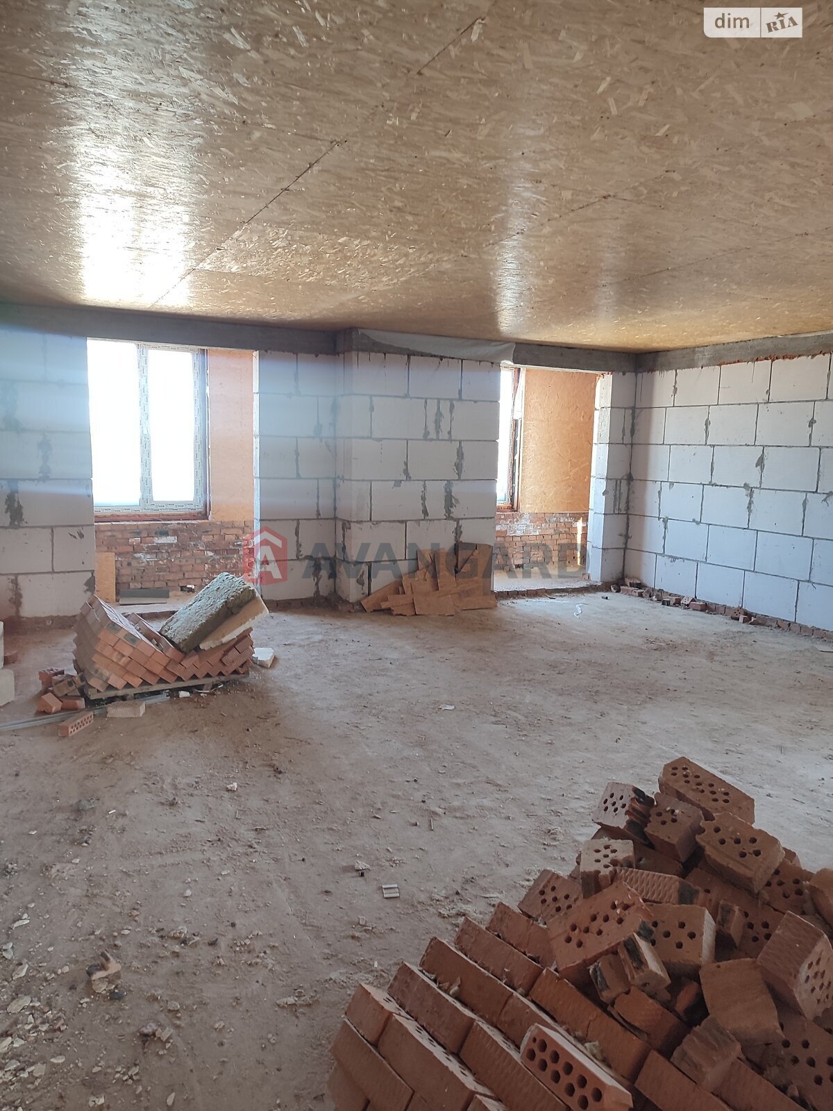 4 кім. квартира, 194/-/- кв. м., 9/10 поверх фото 2 4 кім. квартира, 194/-/- кв. м., 9/10 поверх фото 2