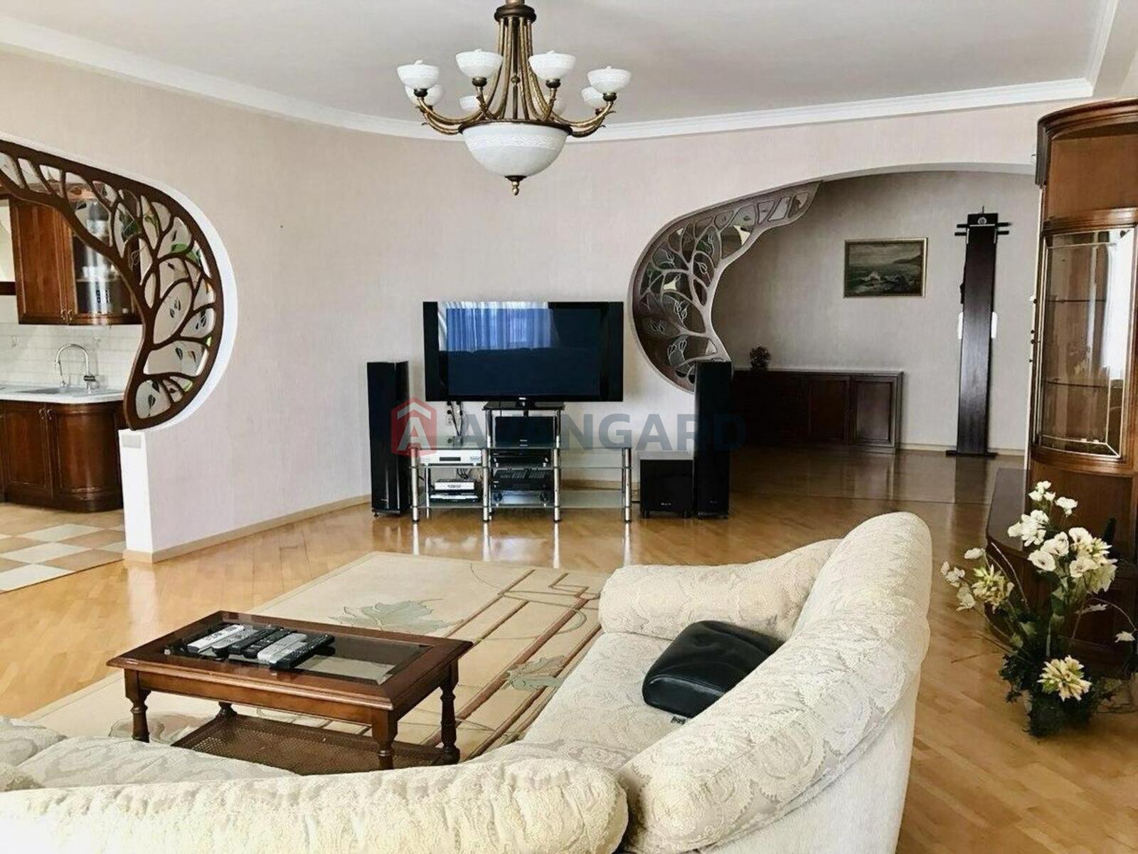 5 комн. квартира, 217/117/19 кв. м., 9/18 этаж фото 1 5 комн. квартира, 217/117/19 кв. м., 9/18 этаж фото 1