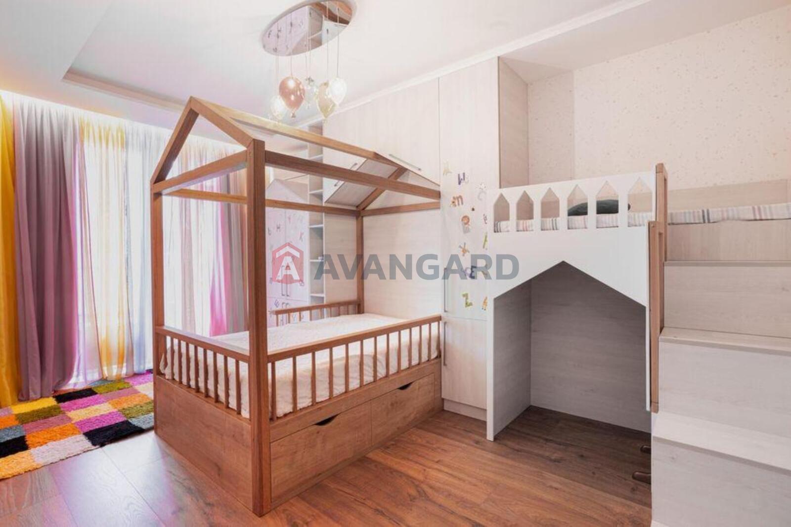 4 кім. квартира, 152/-/67 кв. м., 6/6 поверх фото 16 4 кім. квартира, 152/-/67 кв. м., 6/6 поверх фото 16