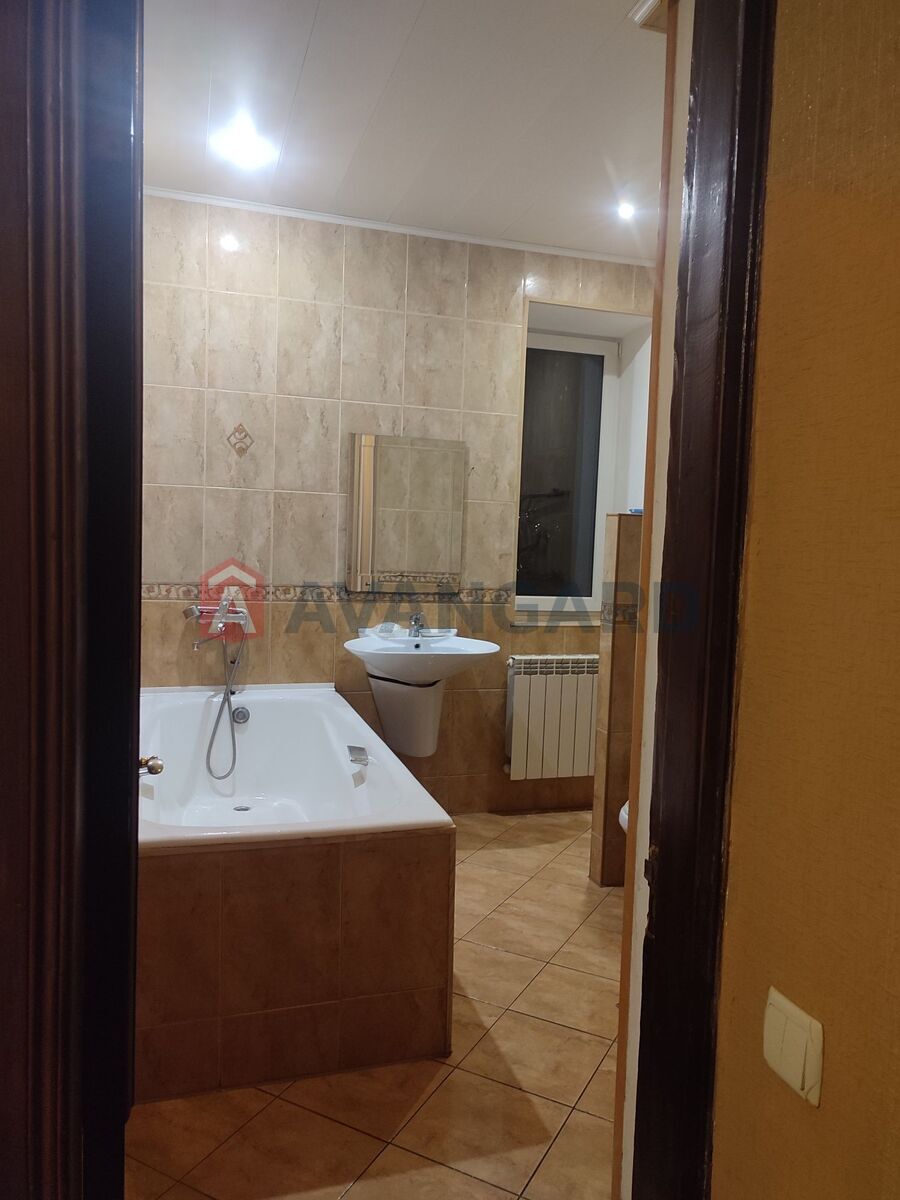 3 кім. квартира, 70/-/10 кв. м., 3/4 поверх фото 3 3 кім. квартира, 70/-/10 кв. м., 3/4 поверх фото 3