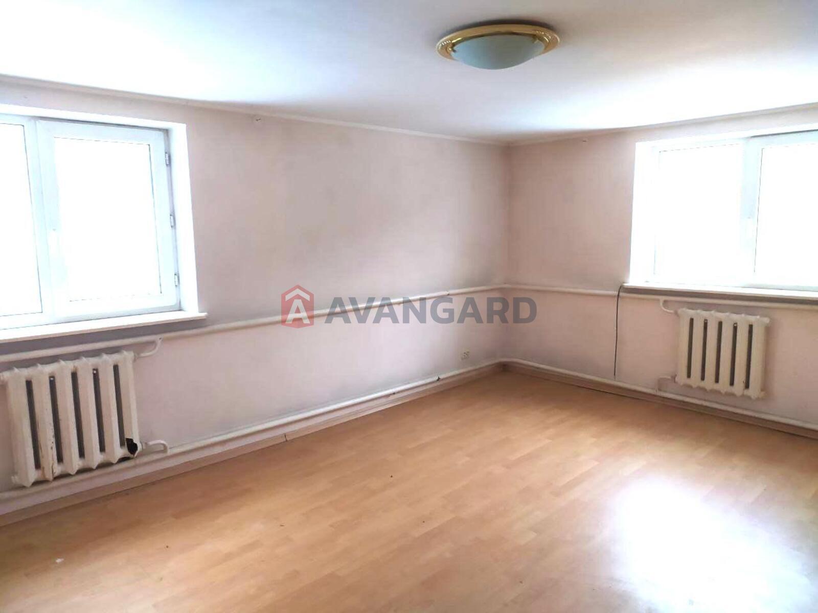 3 кім. квартира, 80/-/- кв. м., 1/1 поверх фото 12 3 кім. квартира, 80/-/- кв. м., 1/1 поверх фото 12