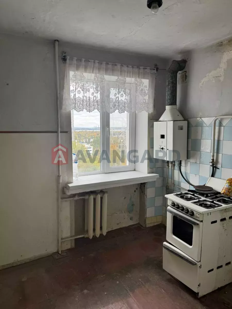 2 кім. квартира, 45/-/6 кв. м., 4/5 поверх фото 1 2 кім. квартира, 45/-/6 кв. м., 4/5 поверх фото 1