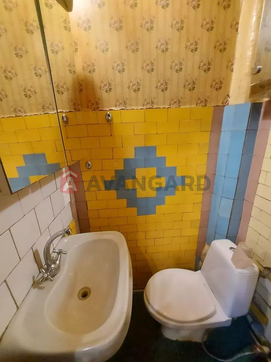 1 кім. квартира, 40/-/8 кв. м., 1/1 поверх фото 2 1 кім. квартира, 40/-/8 кв. м., 1/1 поверх фото 2