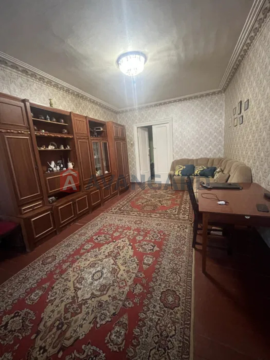 3 комн. квартира, 83/-/7 кв. м., 1/2 этаж фото 5 3 комн. квартира, 83/-/7 кв. м., 1/2 этаж фото 5