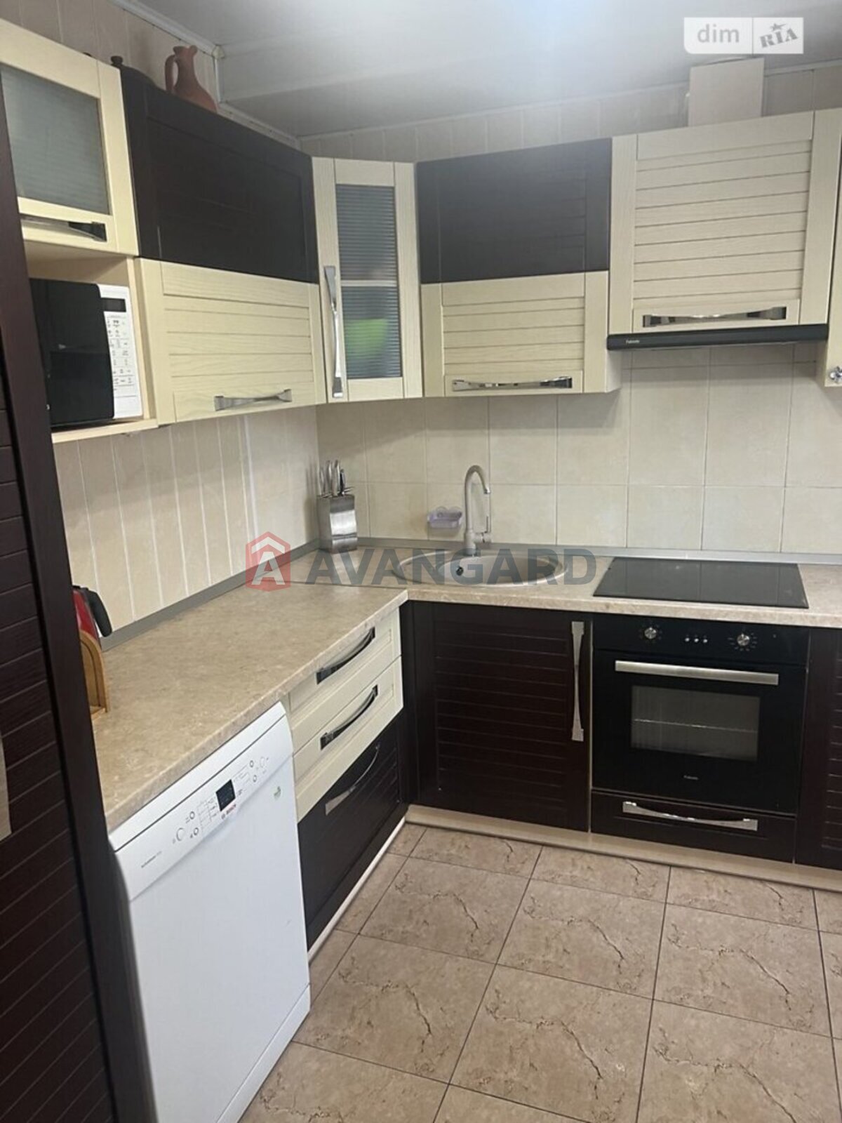 4 комн. квартира, 108/97/10 кв. м., 4/12 этаж фото 13 4 комн. квартира, 108/97/10 кв. м., 4/12 этаж фото 13