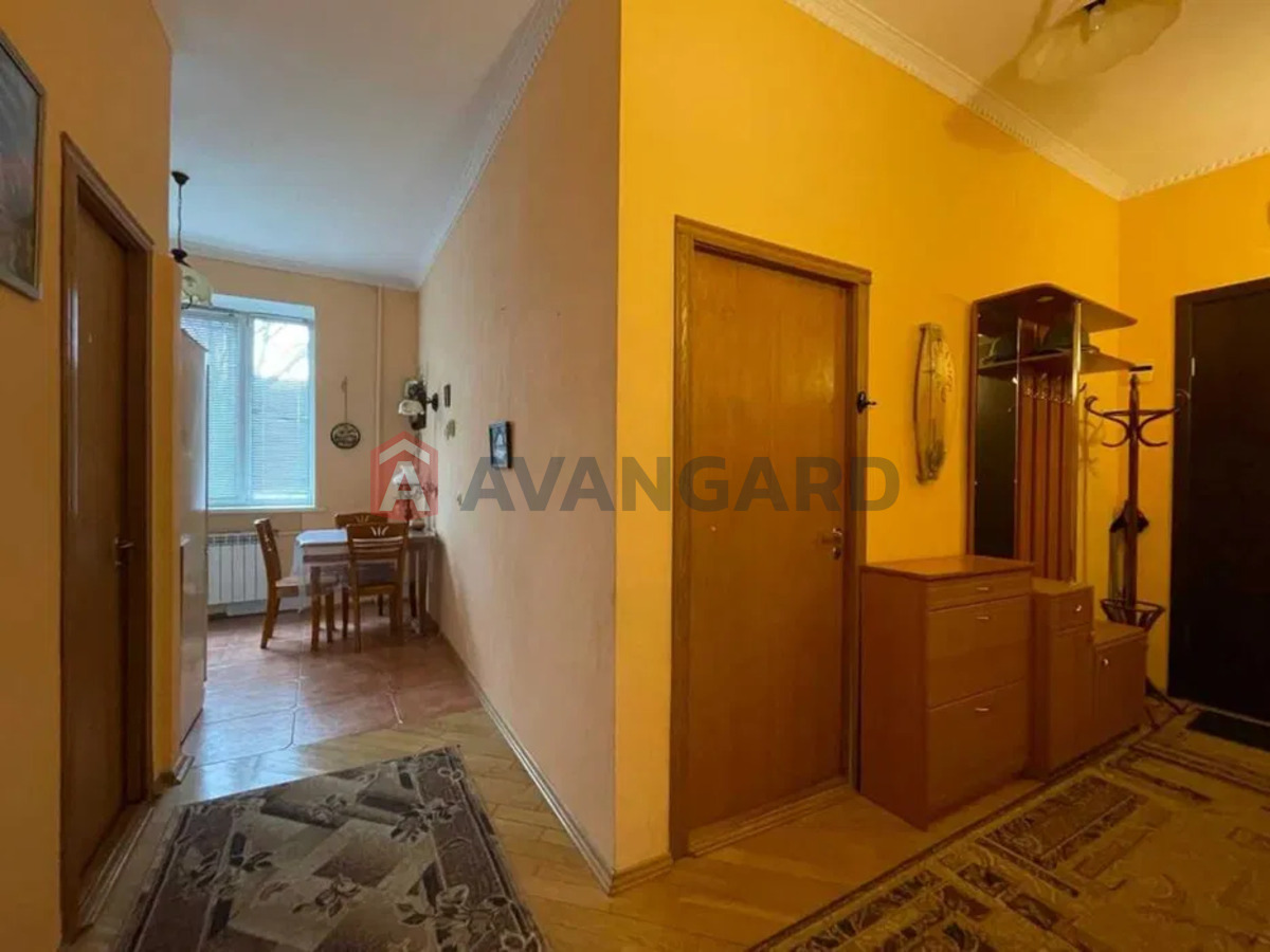 2 кім. квартира, 60/-/8 кв. м., 3/5 поверх фото 19 2 кім. квартира, 60/-/8 кв. м., 3/5 поверх фото 19