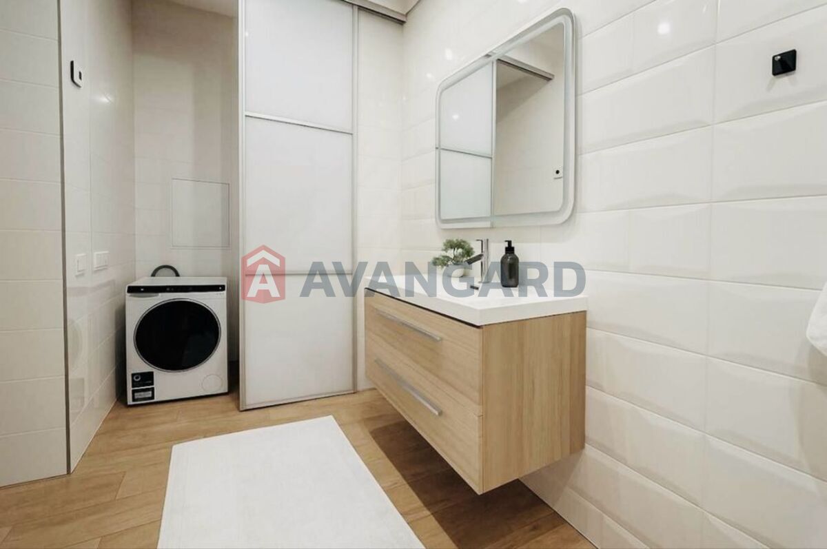 3 кім. квартира, 92/-/20 кв. м., 1/2 поверх фото 15 3 кім. квартира, 92/-/20 кв. м., 1/2 поверх фото 15