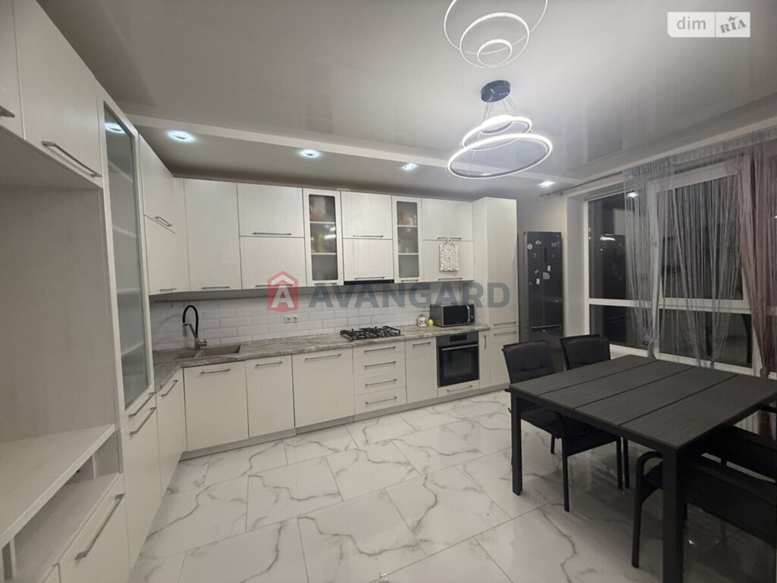 4 комн. квартира, 100/70/20 кв. м., 2/2 этаж фото 1 4 комн. квартира, 100/70/20 кв. м., 2/2 этаж фото 1