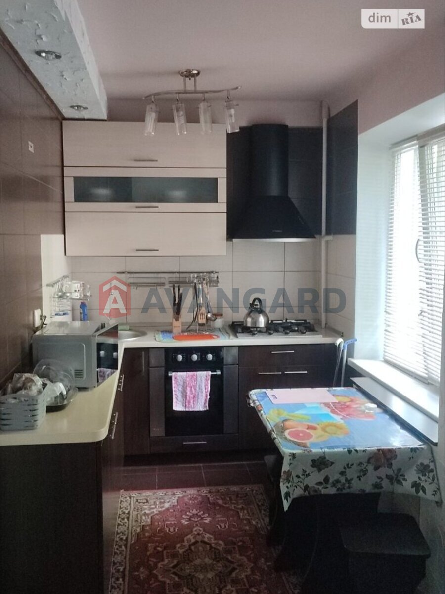 3 комн. квартира, 56/-/6 кв. м., 1/5 этаж фото 11 3 комн. квартира, 56/-/6 кв. м., 1/5 этаж фото 11