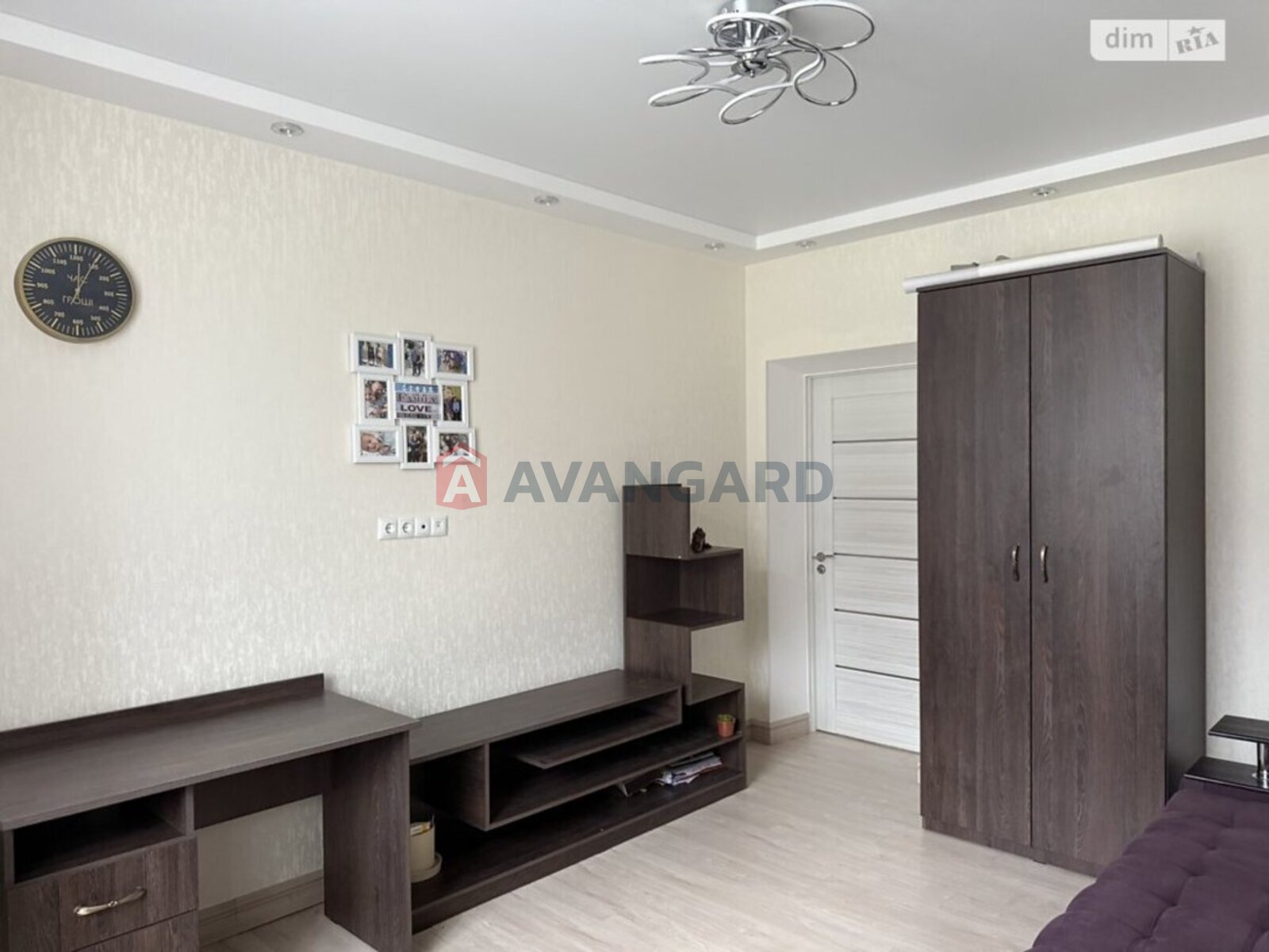 4 комн. квартира, 100/70/20 кв. м., 2/2 этаж фото 15 4 комн. квартира, 100/70/20 кв. м., 2/2 этаж фото 15