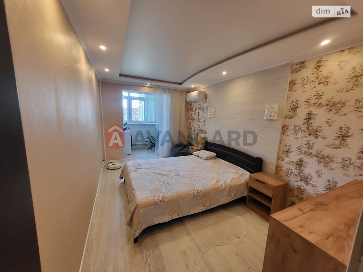3 комн. квартира, 90/45/10 кв. м., 6/9 этаж фото 2 3 комн. квартира, 90/45/10 кв. м., 6/9 этаж фото 2