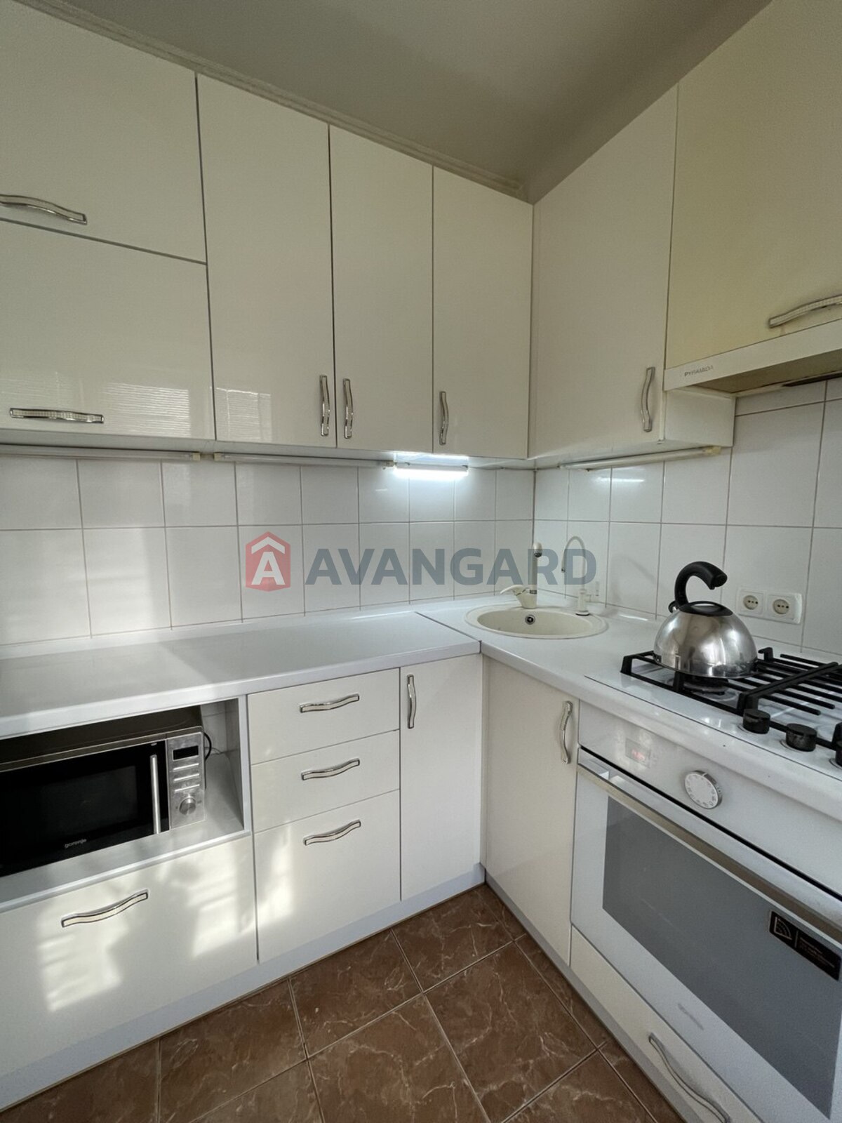 3 кім. квартира, 65/-/6 кв. м., 5/9 поверх фото 1 3 кім. квартира, 65/-/6 кв. м., 5/9 поверх фото 1