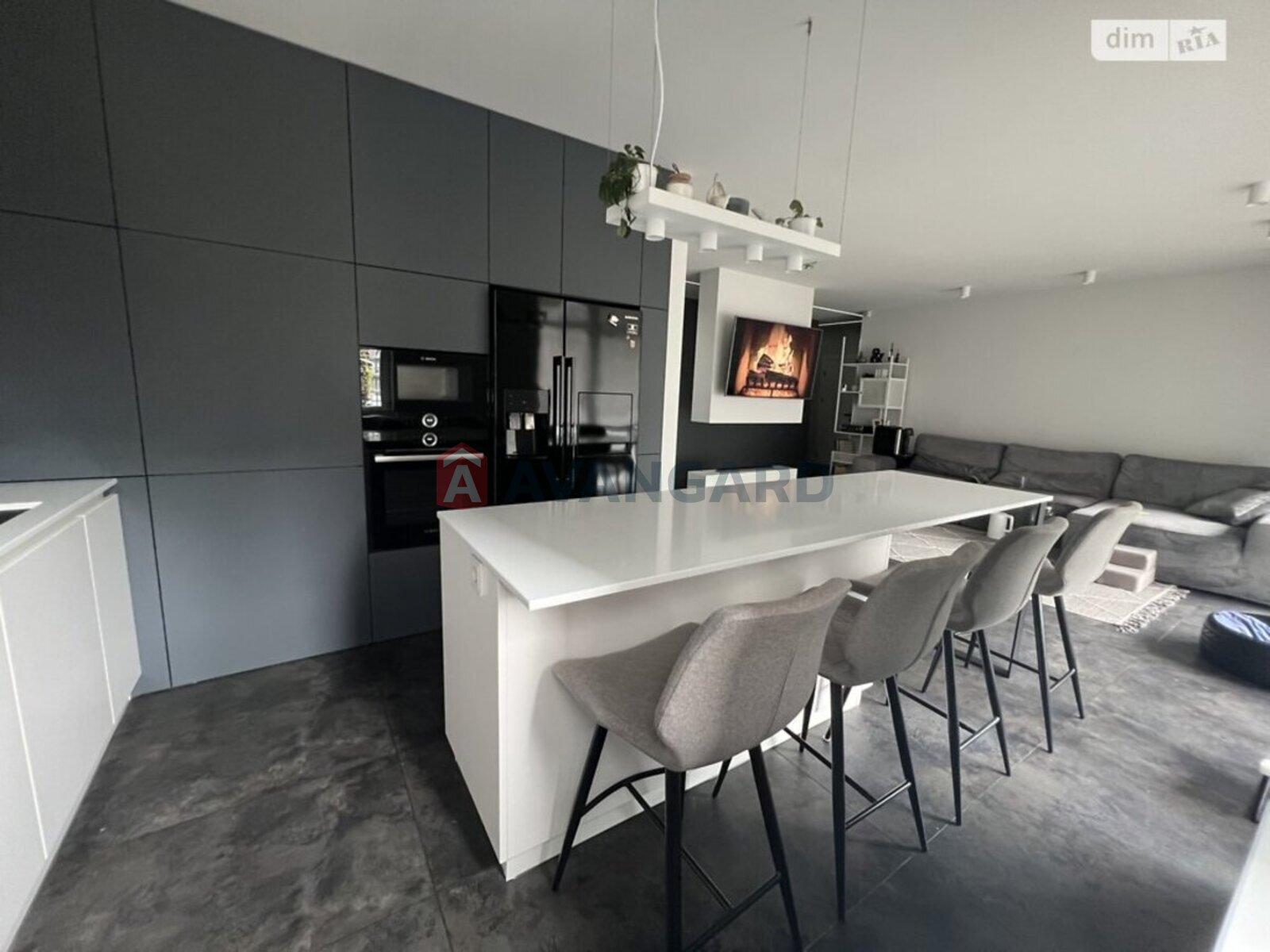 3 комн. квартира, 98/-/- кв. м., 7/10 этаж фото 1 3 комн. квартира, 98/-/- кв. м., 7/10 этаж фото 1