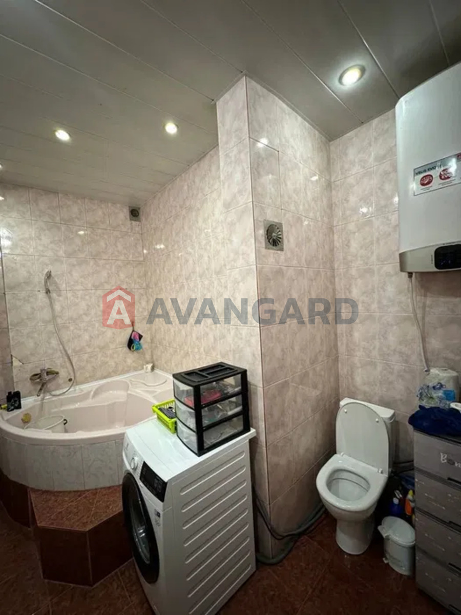 3 кім. квартира, 90/-/13 кв. м., 5/5 поверх фото 16 3 кім. квартира, 90/-/13 кв. м., 5/5 поверх фото 16