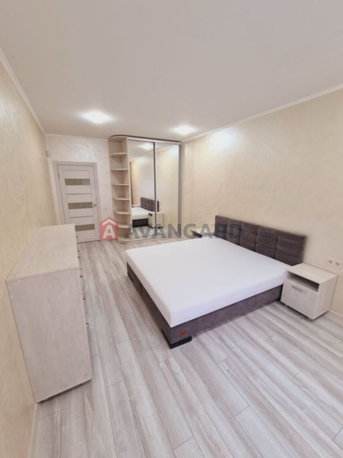 2 кім. квартира, 66/-/12,5 кв. м., 2/8 поверх фото 6 2 кім. квартира, 66/-/12,5 кв. м., 2/8 поверх фото 6