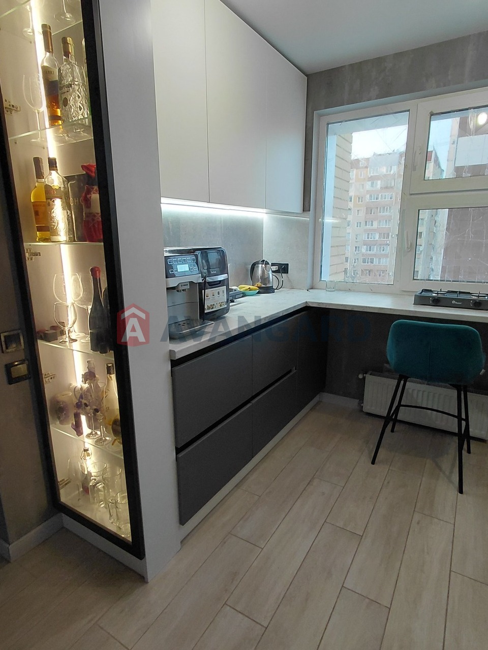 3 кім. квартира, 78/-/10 кв. м., 5/10 поверх фото 2 3 кім. квартира, 78/-/10 кв. м., 5/10 поверх фото 2