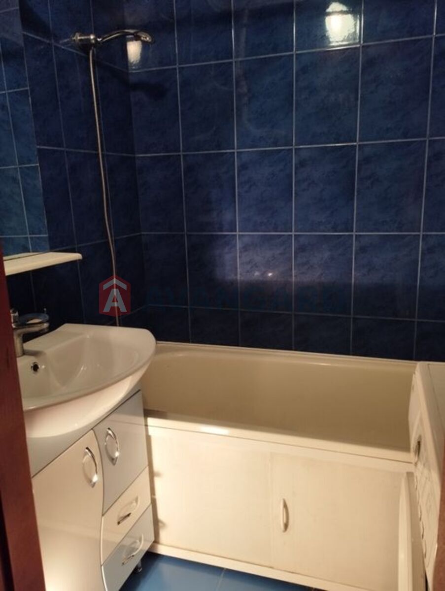 3 кім. квартира, 65/39/8 кв. м., 8/9 поверх фото 2 3 кім. квартира, 65/39/8 кв. м., 8/9 поверх фото 2