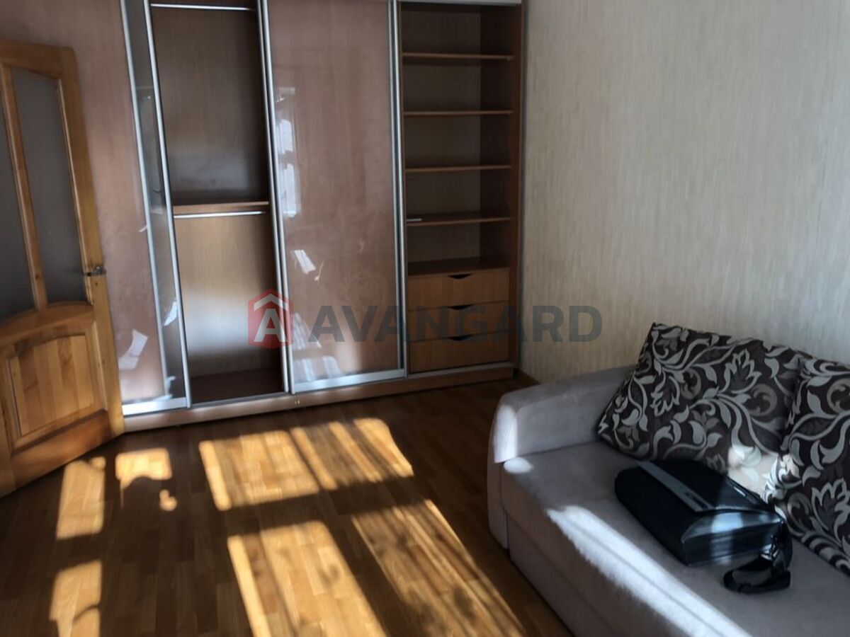 1 комн. квартира, 37/-/7 кв. м., 2/5 этаж фото 3 1 комн. квартира, 37/-/7 кв. м., 2/5 этаж фото 3