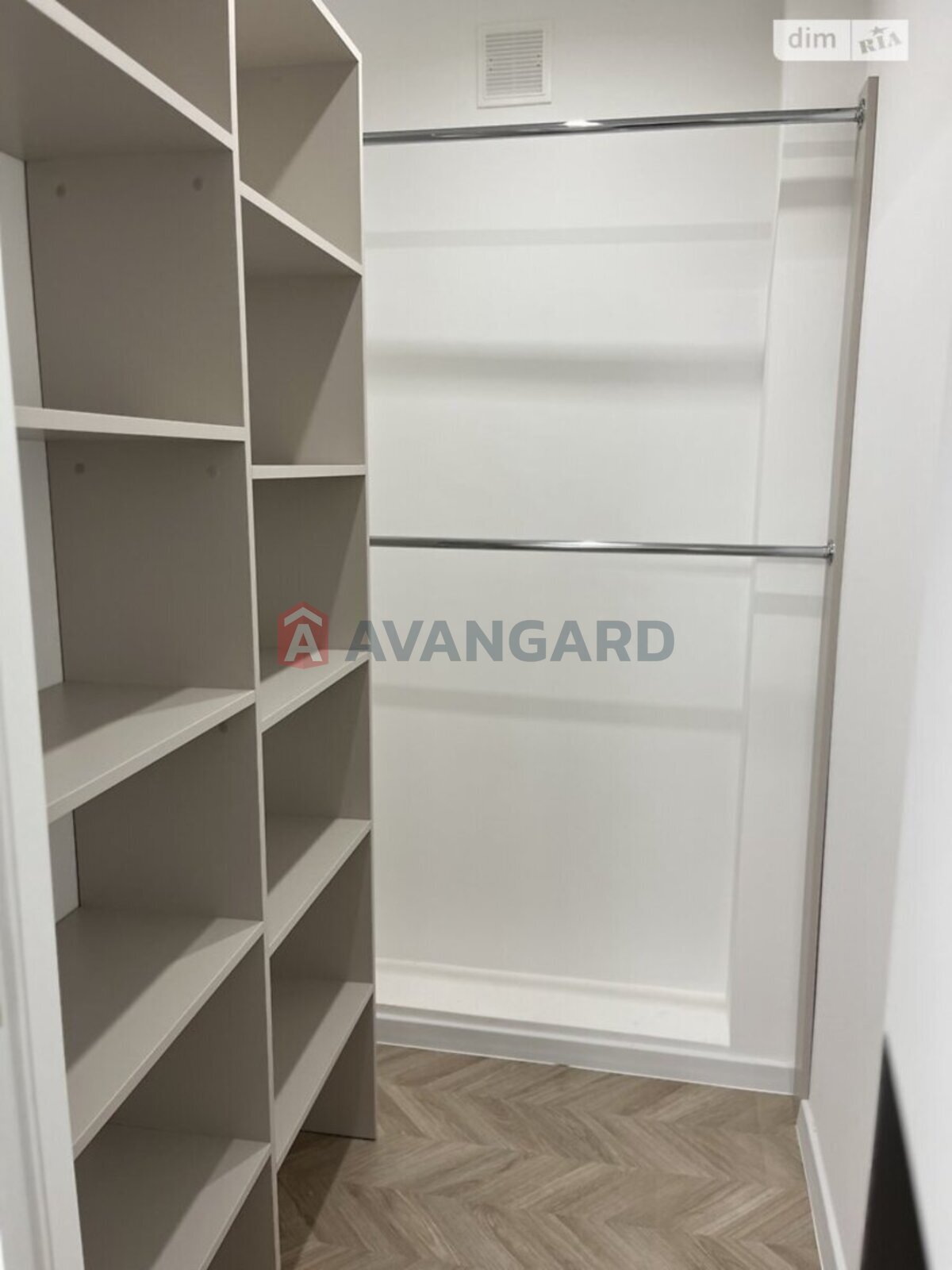 2 кім. квартира, 72/35/19 кв. м., 8/10 поверх фото 30 2 кім. квартира, 72/35/19 кв. м., 8/10 поверх фото 30