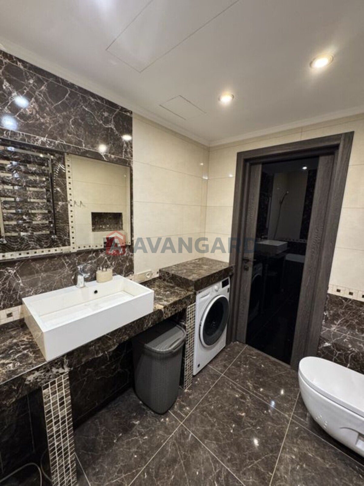 3 кім. квартира, 85/-/13 кв. м., 10/11 поверх фото 19 3 кім. квартира, 85/-/13 кв. м., 10/11 поверх фото 19