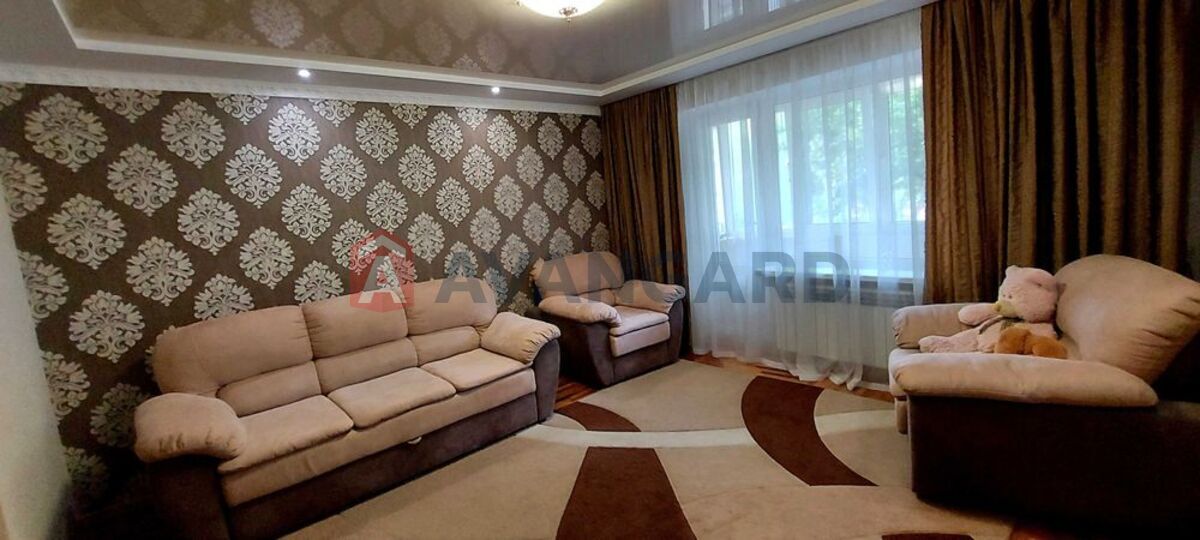 4 кім. квартира, 86/-/9 кв. м., 1/9 поверх фото 1 4 кім. квартира, 86/-/9 кв. м., 1/9 поверх фото 1