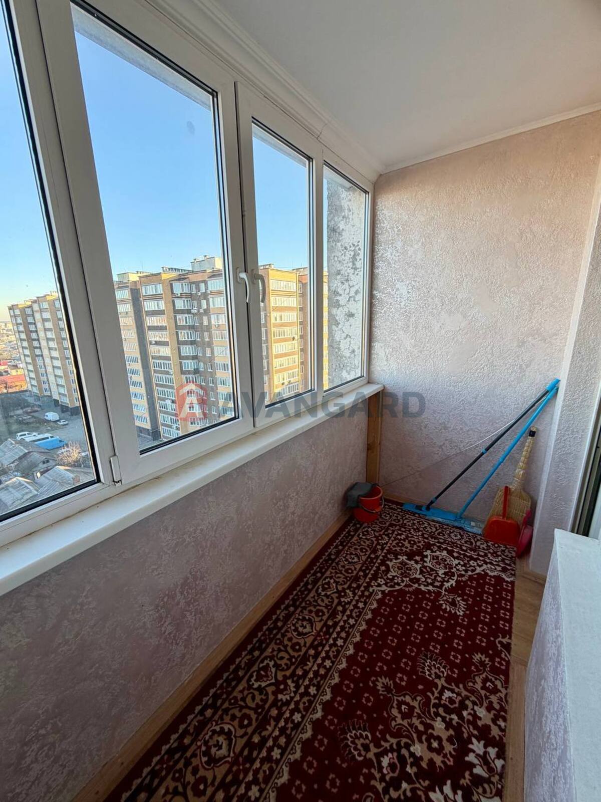 3 кім. квартира, 71/68/12 кв. м., 9/9 поверх фото 9 3 кім. квартира, 71/68/12 кв. м., 9/9 поверх фото 9