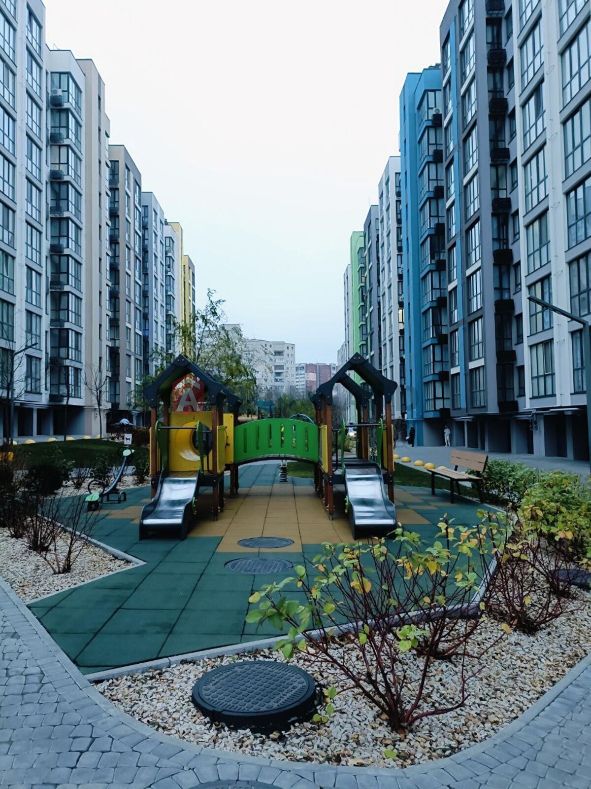 2 кім. квартира, 65,4/-/15 кв. м., 10/10 поверх фото 2 2 кім. квартира, 65,4/-/15 кв. м., 10/10 поверх фото 2