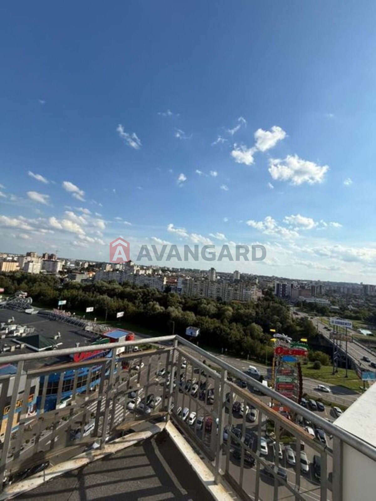 4 кім. квартира, 197/-/16 кв. м., 13/18 поверх фото 4 4 кім. квартира, 197/-/16 кв. м., 13/18 поверх фото 4