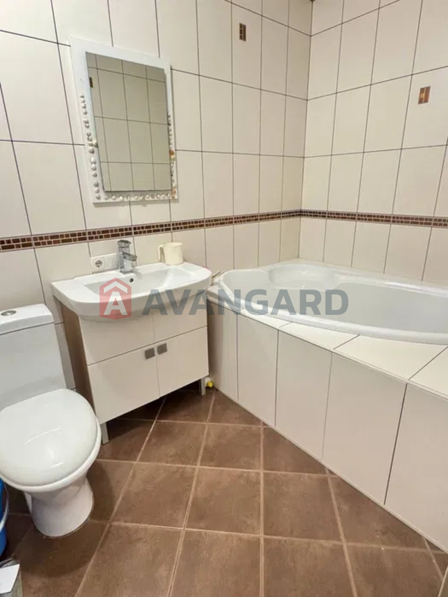 6 комн. квартира, 215/-/15 кв. м., 9/10 этаж фото 8 6 комн. квартира, 215/-/15 кв. м., 9/10 этаж фото 8