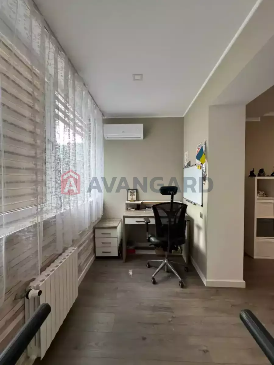 3 кім. квартира, 109/-/14 кв. м., 5/10 поверх фото 19 3 кім. квартира, 109/-/14 кв. м., 5/10 поверх фото 19