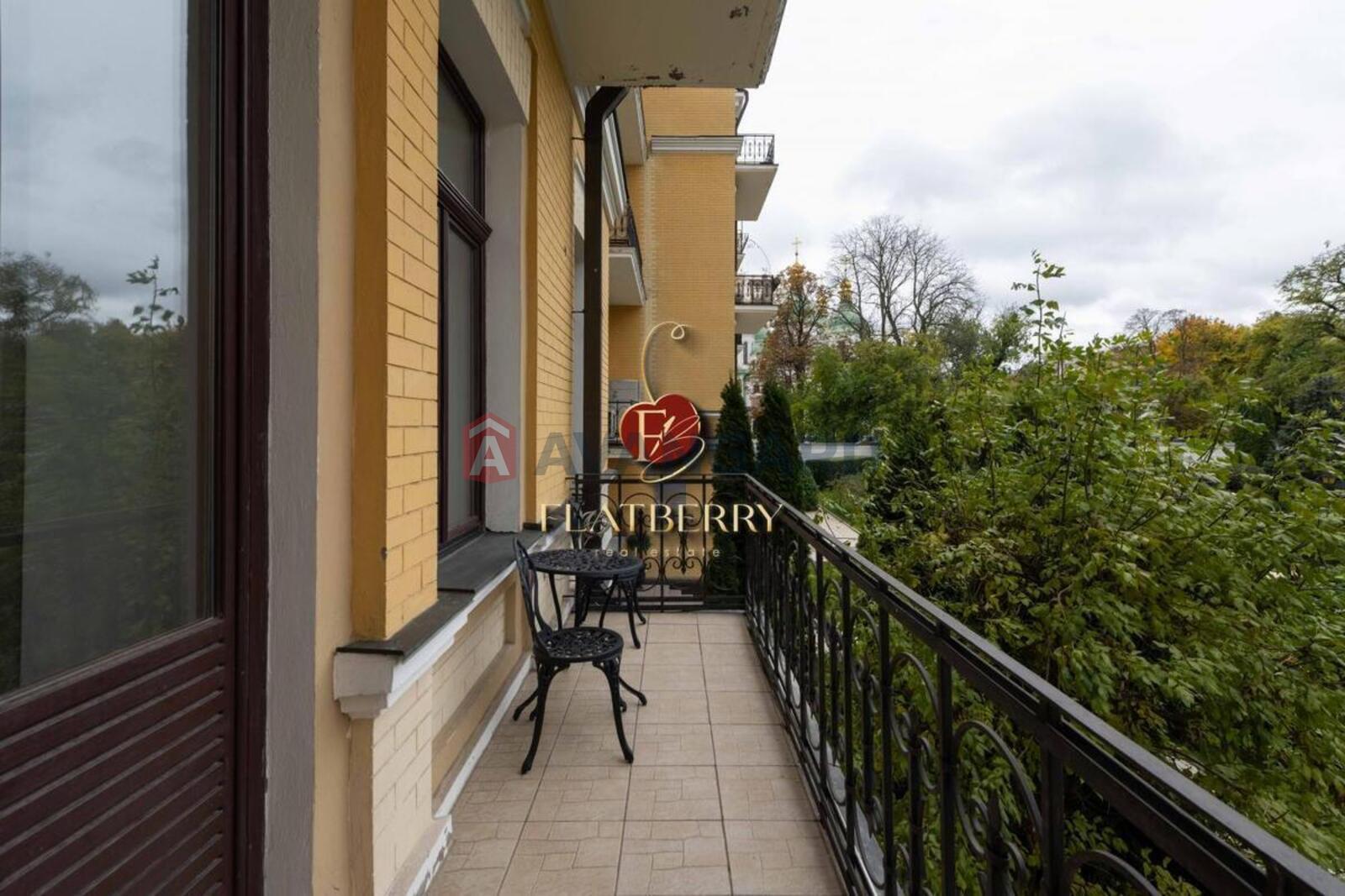 4 комн. квартира, 236/150/15 кв. м., 2/5 этаж фото 27 4 комн. квартира, 236/150/15 кв. м., 2/5 этаж фото 27
