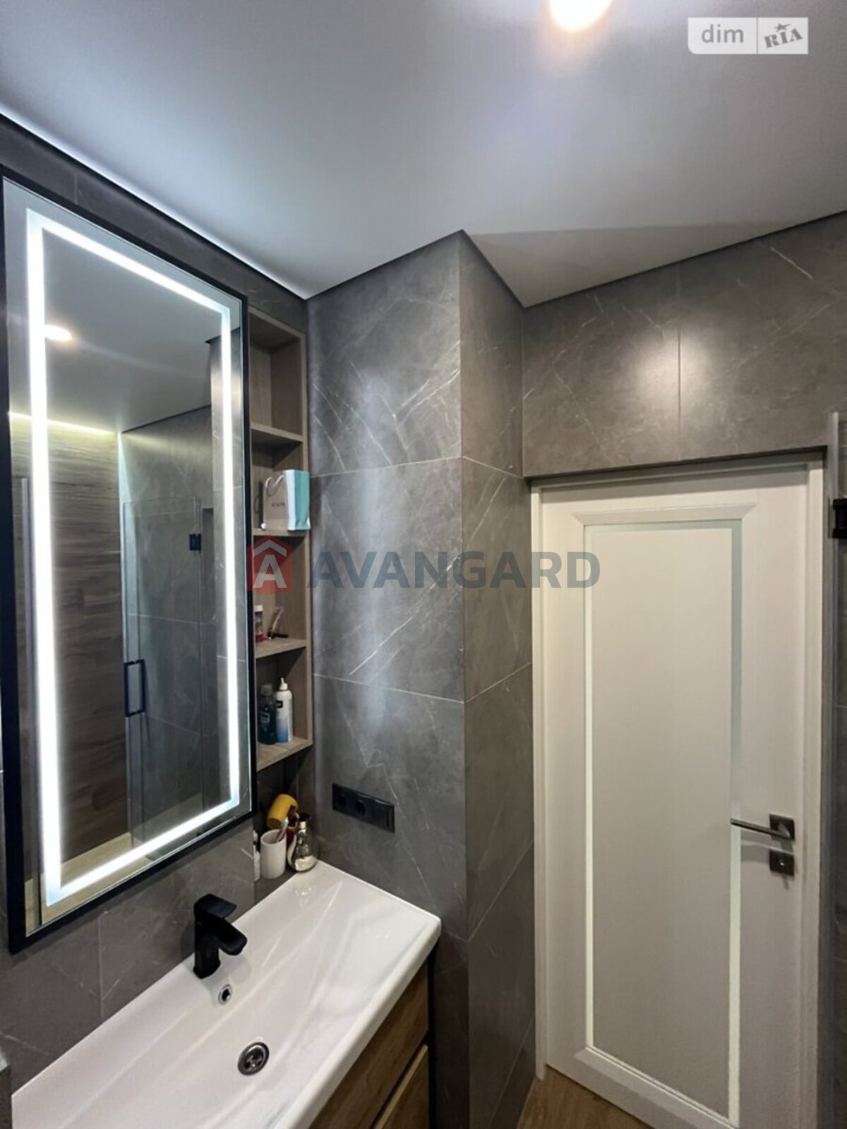 2 комн. квартира, 77/-/- кв. м., 15/17 этаж фото 24 2 комн. квартира, 77/-/- кв. м., 15/17 этаж фото 24