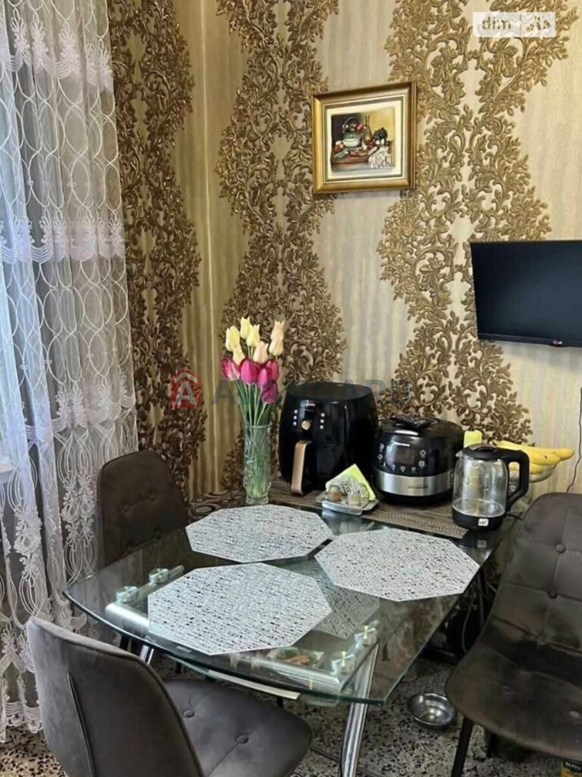 3 кім. квартира, 72/-/9 кв. м., 5/9 поверх фото 1 3 кім. квартира, 72/-/9 кв. м., 5/9 поверх фото 1