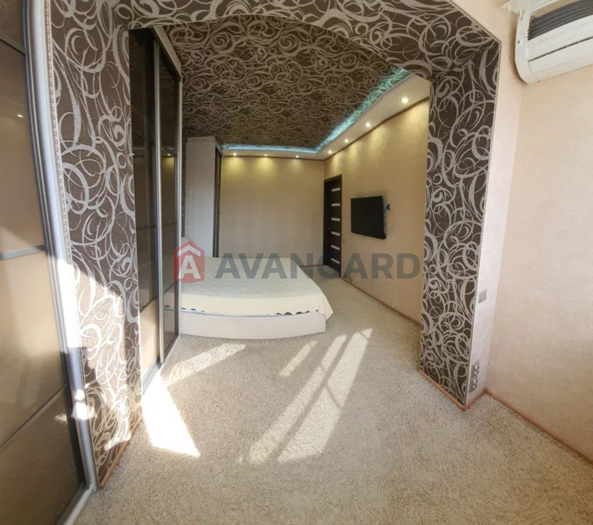 3 кім. квартира, 80/-/8 кв. м., 5/12 поверх фото 1 3 кім. квартира, 80/-/8 кв. м., 5/12 поверх фото 1