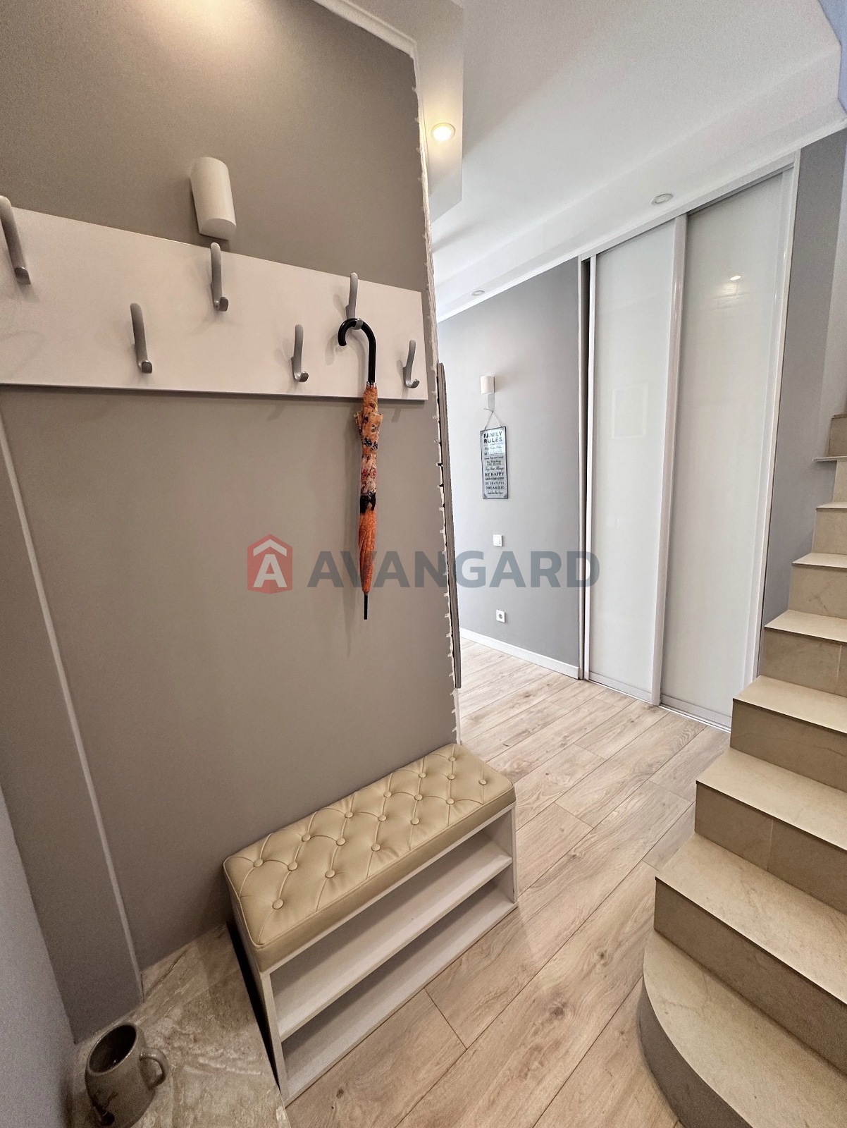 5 комн. квартира, 110/65/35 кв. м., 6/6 этаж фото 2 5 комн. квартира, 110/65/35 кв. м., 6/6 этаж фото 2