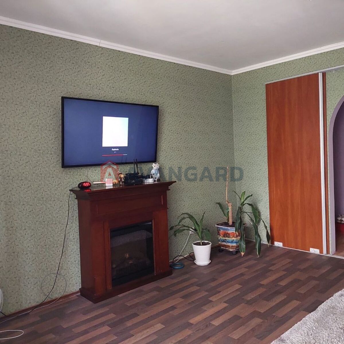 4 кім. квартира, 85/-/8 кв. м., 2/9 поверх фото 12 4 кім. квартира, 85/-/8 кв. м., 2/9 поверх фото 12