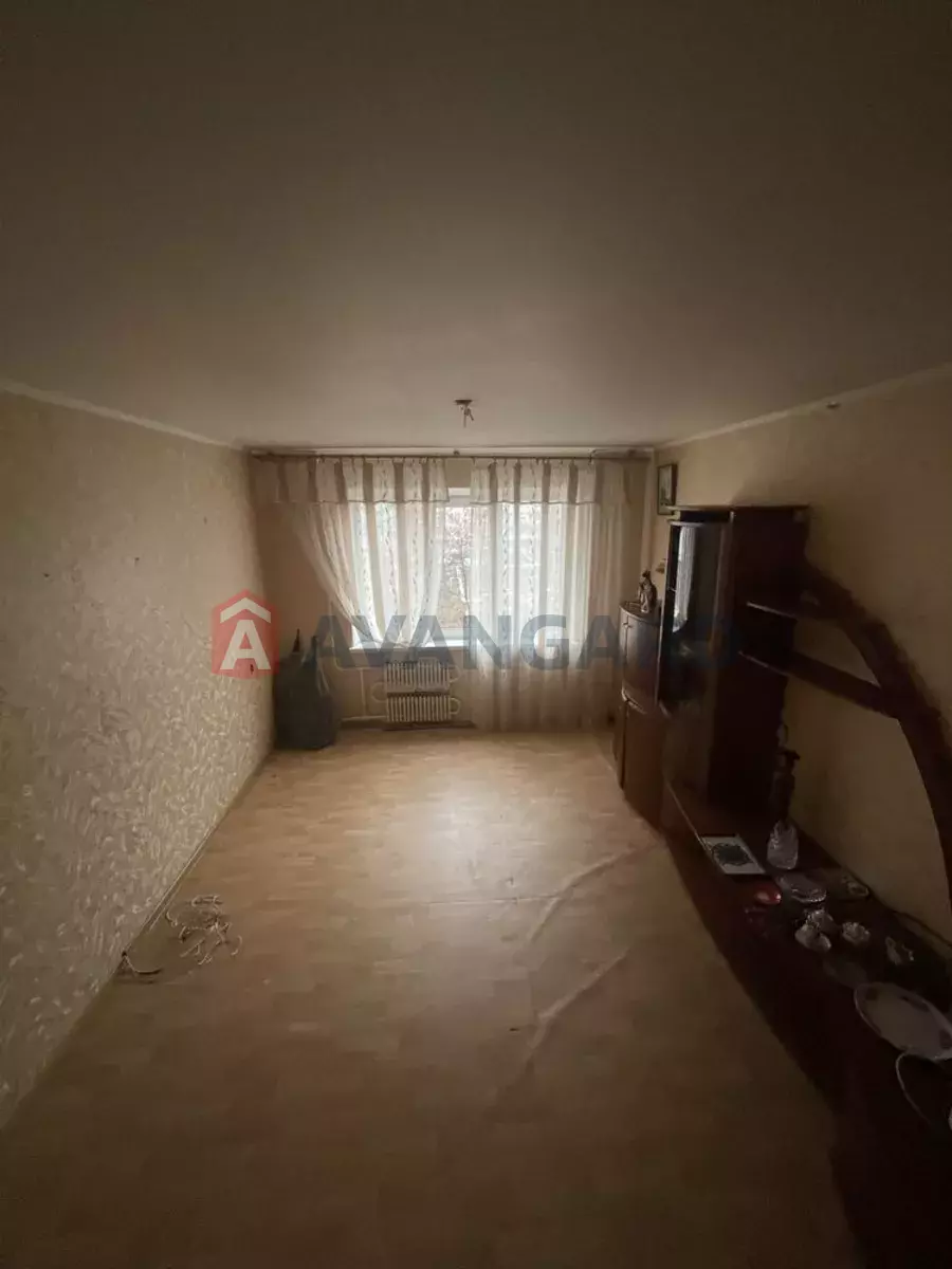 3 кім. квартира, 68/-/9 кв. м., 4/9 поверх фото 2 3 кім. квартира, 68/-/9 кв. м., 4/9 поверх фото 2