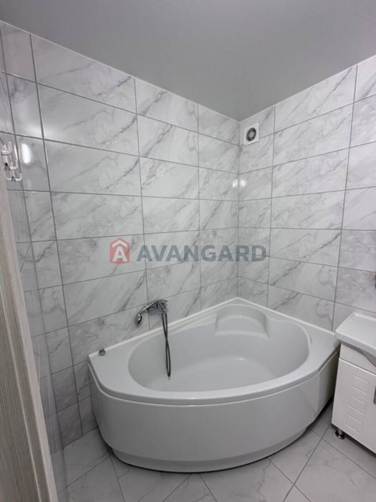 2 комн. квартира, 68/-/12 кв. м., 8/10 этаж фото 4 2 комн. квартира, 68/-/12 кв. м., 8/10 этаж фото 4