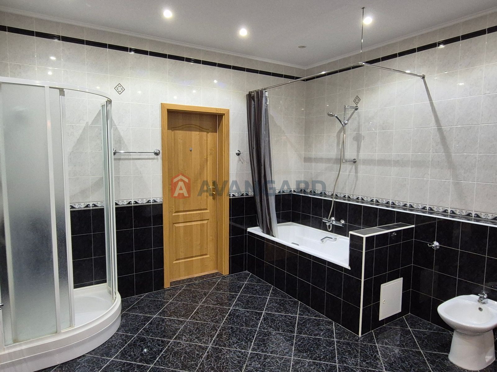 4 комн. квартира, 187/120/25 кв. м., 5/12 этаж фото 8 4 комн. квартира, 187/120/25 кв. м., 5/12 этаж фото 8