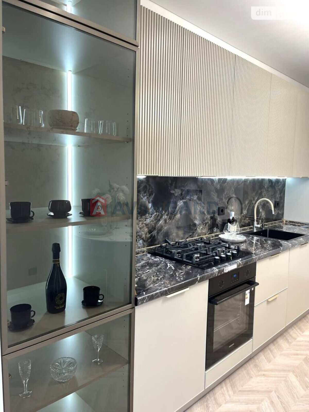 2 кім. квартира, 72/35/19 кв. м., 8/10 поверх фото 6 2 кім. квартира, 72/35/19 кв. м., 8/10 поверх фото 6