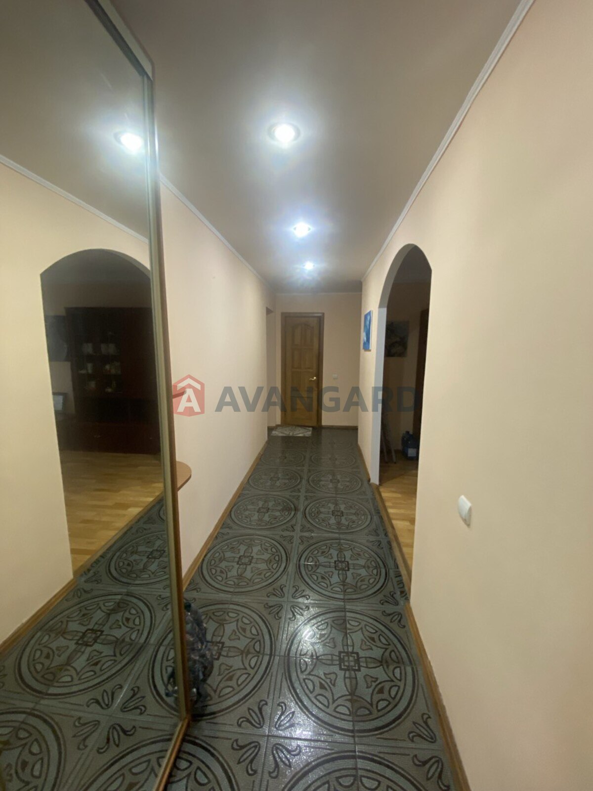 3 комн. квартира, 64/37/9 кв. м., 1/9 этаж фото 1 3 комн. квартира, 64/37/9 кв. м., 1/9 этаж фото 1